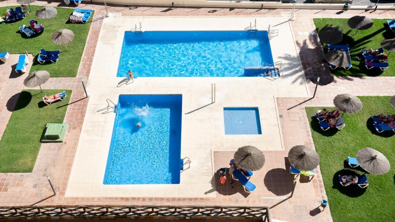 Aloha Apartamentos - Primera Linea De Playa - Vista Al Mar Benalmádena Eksteriør billede