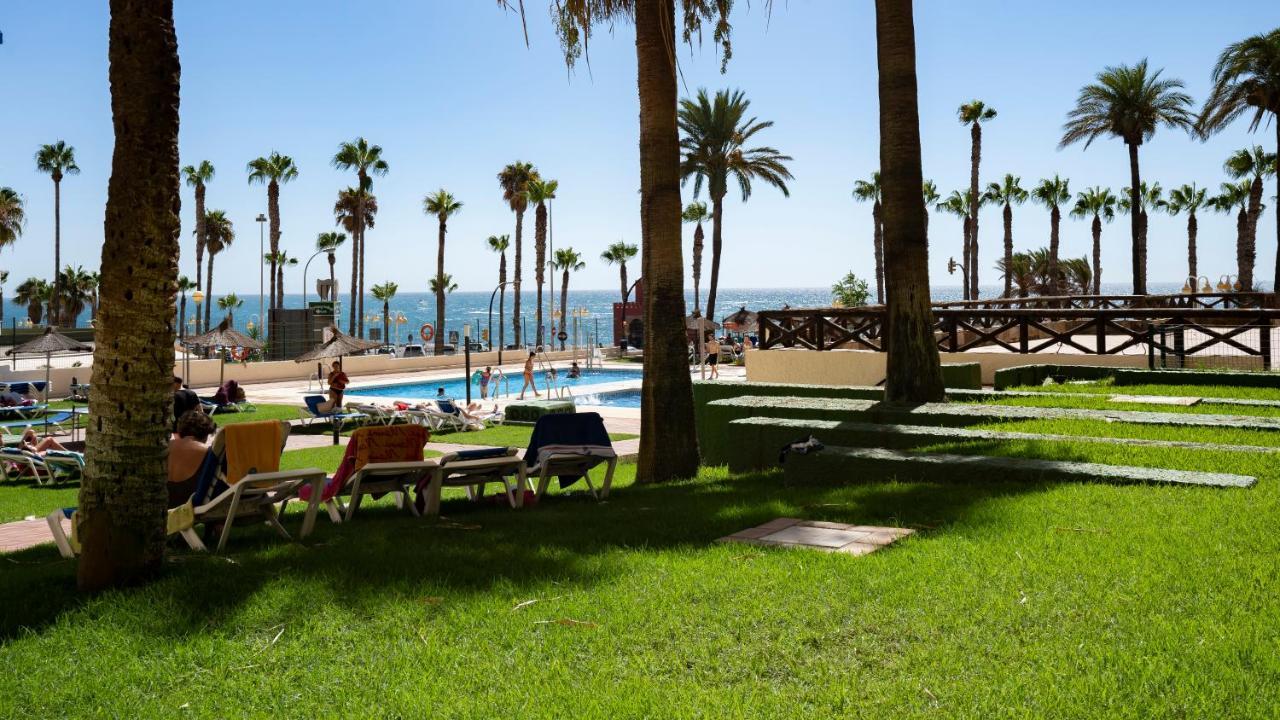 Aloha Apartamentos - Primera Linea De Playa - Vista Al Mar Benalmádena Eksteriør billede