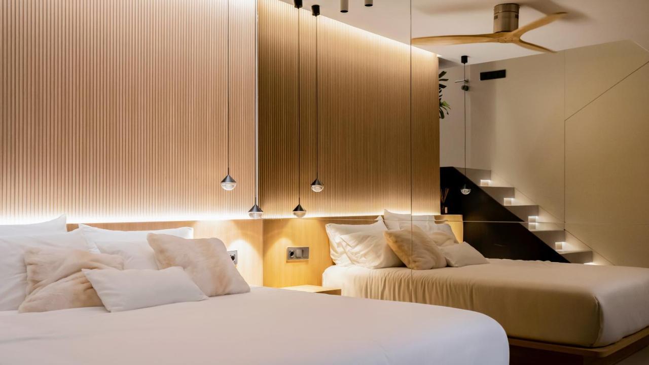 Aloha Apartamentos - Primera Linea De Playa - Vista Al Mar Benalmádena Eksteriør billede